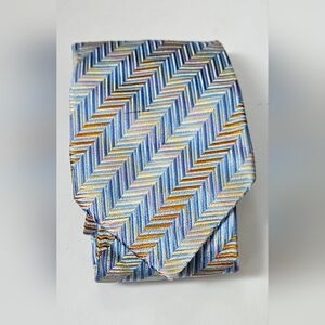 John W Nordstrom Chevron Pattern Tie in Blue, Gold, and Cream